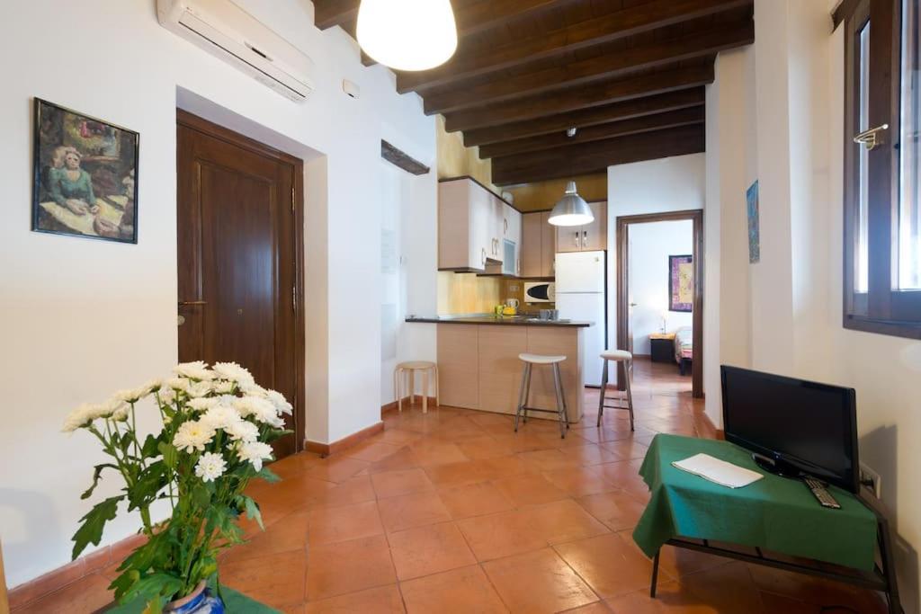 Central, Near The Alhambra, Quiet And Autentic! Apartamento